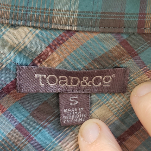 Toad & Co Ventilair Short Sleeve Button Up Shirt - Picture 4 of 10